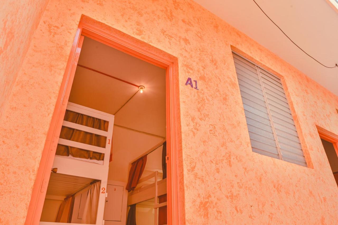 Macarena Hostel فلوريس المظهر الخارجي الصورة