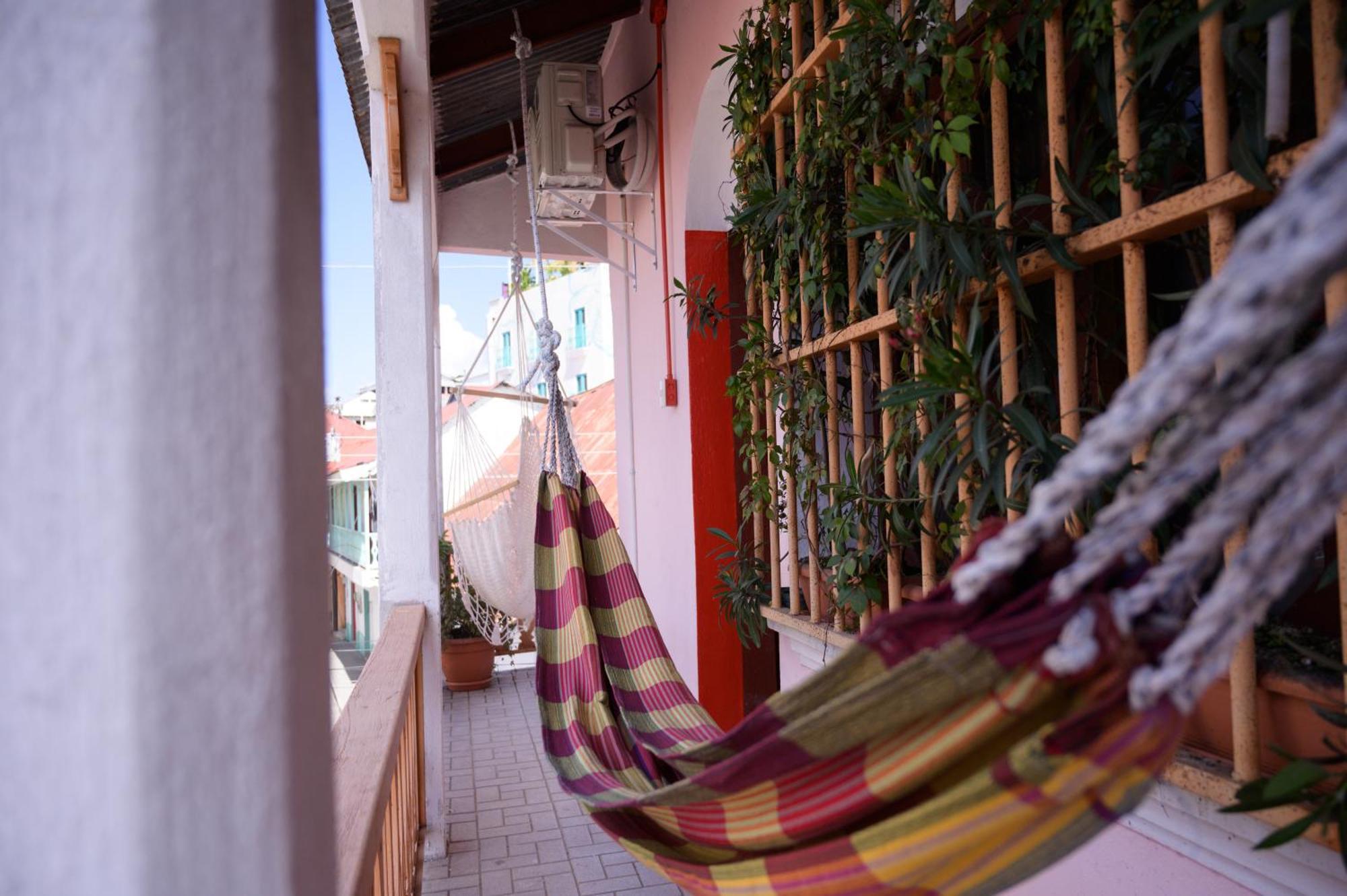 Macarena Hostel فلوريس المظهر الخارجي الصورة